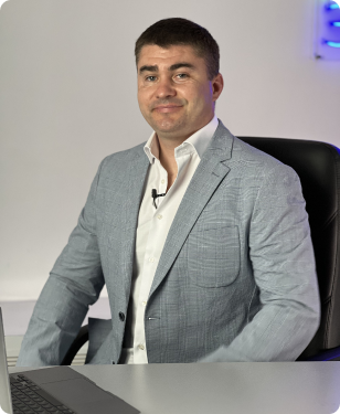 Олег Болотський — адвокат ЮК Звільнимо